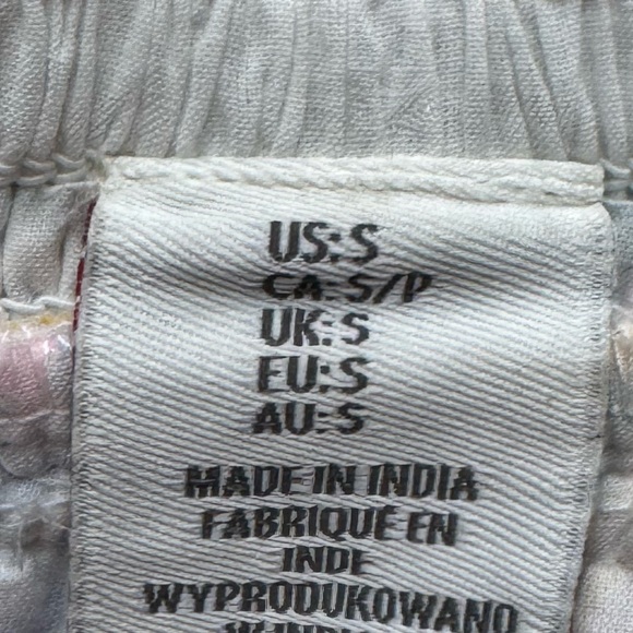 Colorful Sleeveless Ruffle Dress - Picture 2 of 3